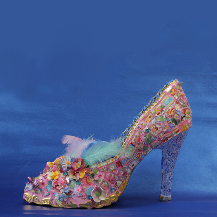 mosic shoe with blue and pink feathers
